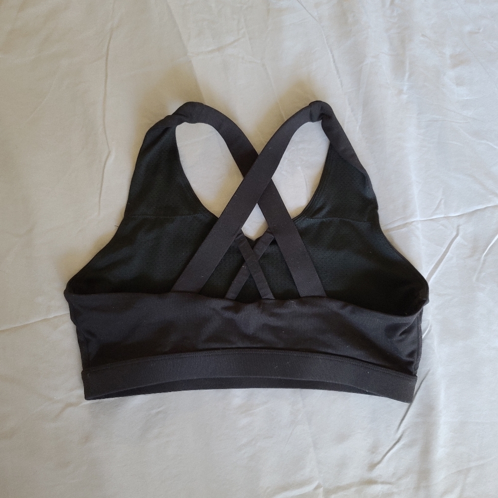 Cute black sports bra